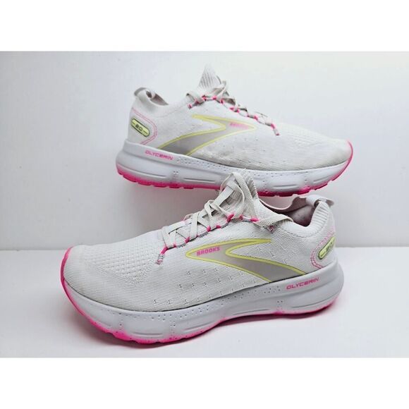 Brooks Women 10 Comfy footwear - Picture 1 of 8